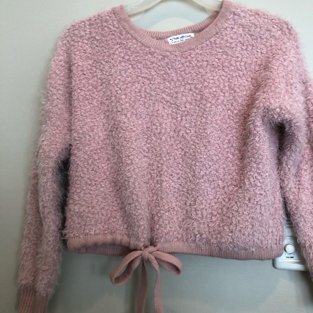 Brand; Made with Love, don’t know for sure Color; Pink Size; Medium